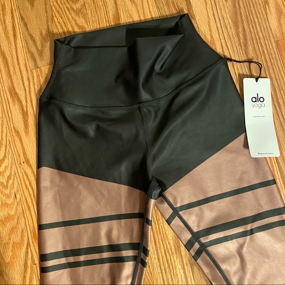 NEW High Waist Airlift Legging Marathon Print - Picture 4 of 6